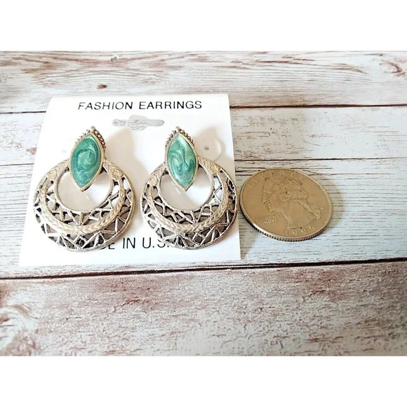 NWT Enchanting Blue and Silver Ethereal Drop Vintage 1980s Earrings - Picture 3 of 4